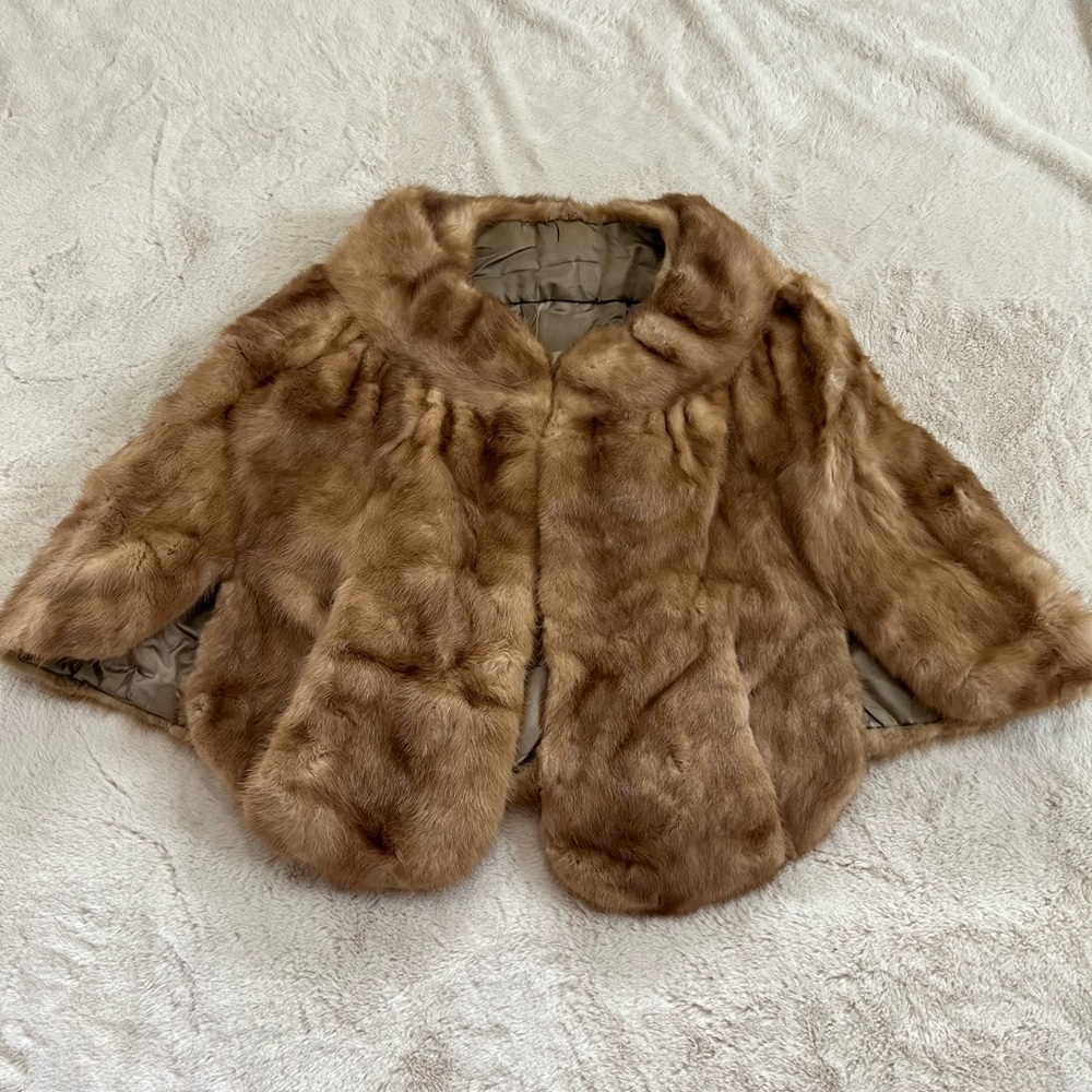 Vintage Custom Fur Cape w/ Original Purchase Docs!